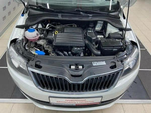 Лифтбек Skoda Rapid 2017 года, 987000 рублей, Красноярск