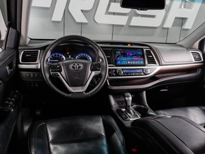 Внедорожник Toyota Highlander 2013 года, 3050000 рублей, Тюмень
