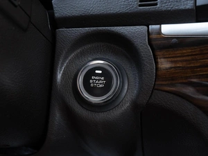 Внедорожник Hyundai Santa Fe 2011 года, 1570000 рублей, Волгоград