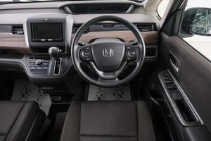 Минивэн Honda Freed 2020 года, 1449000 рублей, Красноярск