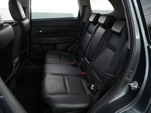 Внедорожник Mitsubishi Outlander 2014 года, 1649099 рублей, Москва