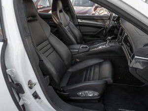 Лифтбек Porsche Panamera Turbo 2013 года, 3799000 рублей, Саратов