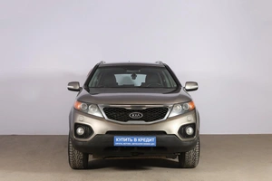 Внедорожник Kia Sorento 2011 года, 1549000 рублей, Новосибирск