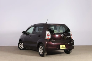 Хетчбэк Toyota Passo 2013 года, 829000 рублей, Новосибирск