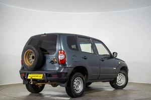 Внедорожник Chevrolet Niva 2013 года, 389000 рублей, Оренбург
