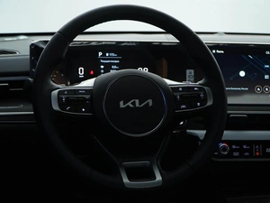 Седан Kia K5 2026 года, 4699077 рублей, Москва