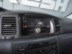Седан Toyota Corolla 2005 года, 649000 рублей, Ростов-на-Дону