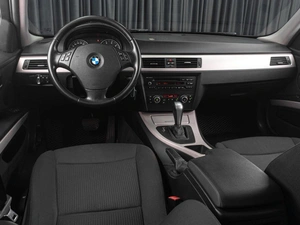 Седан BMW 3 серия 2011 года, 1099000 рублей, Тюмень