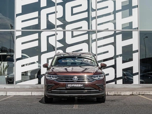 Внедорожник Volkswagen Tiguan 2021 года, 3070000 рублей, Краснодар