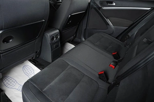 Внедорожник Volkswagen Tiguan 2012 года, 1529000 рублей, Тюмень