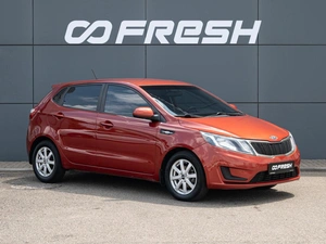 Хетчбэк Kia Rio 2012 года, 695000 рублей, Краснодар