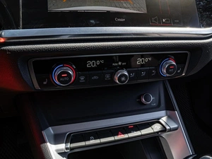 Внедорожник Audi Q3 2021 года, 3430000 рублей, Краснодар