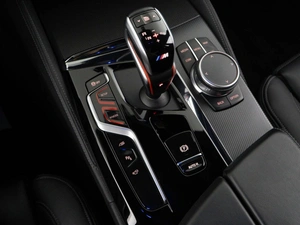 Седан BMW M5 2021 года, 10998999 рублей, Москва