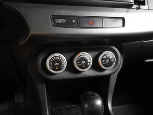 Седан Mitsubishi Lancer 2011 года, 680000 рублей, Воронеж
