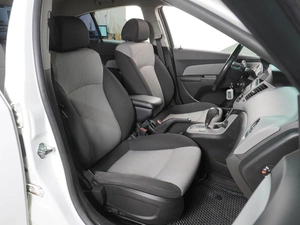 Седан Chevrolet Cruze 2012 года, 899000 рублей, Воронеж