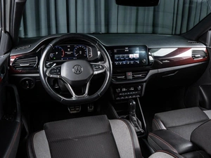 Лифтбек Volkswagen Polo 2021 года, 1769000 рублей, Волгоград