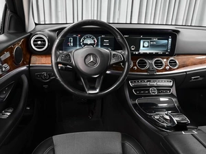 Седан Mercedes-benz E-класс 2017 года, 2888000 рублей, Ставрополь