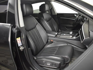 Лифтбек Audi A7 2018 года, 4450100 рублей, Казань