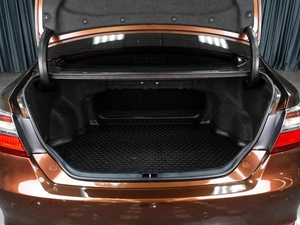 Седан Toyota Camry 2018 года, 2399000 рублей, Тюмень