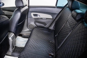 Седан Chevrolet Cruze 2010 года, 619000 рублей, Пермь