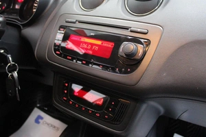 Хэтчбек SEAT Ibiza 2012 года, 695000 рублей, Смоленск