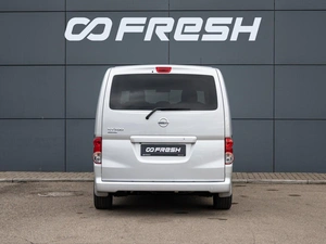 Минивэн Nissan NV200 2018 года, 2360000 рублей, Краснодар