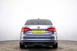 Седан Volkswagen Jetta 2015 года, 1079000 рублей, Пермь