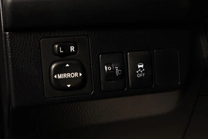 Внедорожник Toyota RAV4 2014 года, 2049000 рублей, Новосибирск