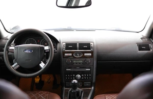 Седан Ford Mondeo 2006 года, 379000 рублей, Орёл