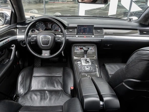 Седан Audi S8 2007 года, 1575000 рублей, Краснодар