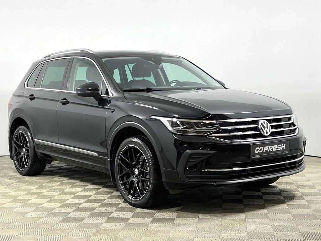 Внедорожник Volkswagen Tiguan 2021 года, 2498100 рублей, Казань