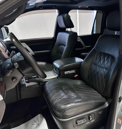 Внедорожник Toyota Land Cruiser 2018 года, 6900000 рублей, Красноярск