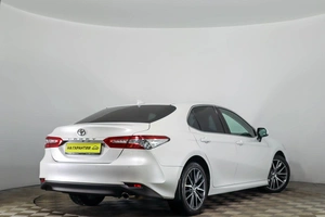 Седан Toyota Camry 2021 года, 3449000 рублей, Пермь