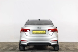 Седан Hyundai Solaris 2017 года, 1359000 рублей, Тюмень