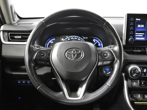 Внедорожник Toyota RAV4 2019 года, 3762900 рублей, Казань