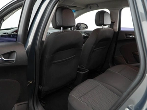 Универсал Opel Astra 2013 года, 749050 рублей, Москва