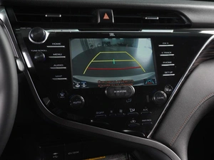 Седан Toyota Camry 2019 года, 2899000 рублей, Красный Пахарь