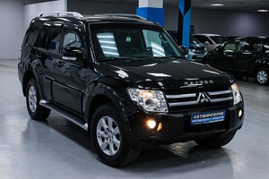 Внедорожник Mitsubishi Pajero 2011 года, 1848000 рублей, Солонцы