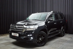 Внедорожник Toyota Land Cruiser 2016 года, 7000000 рублей, Красноярск
