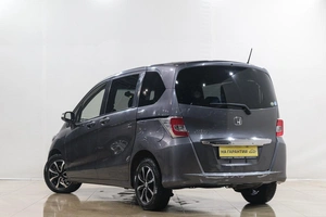 Минивэн Honda Freed 2015 года, 1269000 рублей, Новокузнецк