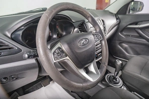 Седан ВАЗ (LADA) Vesta 2018 года, 889000 рублей, Томск