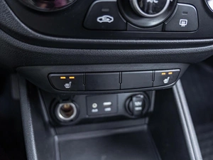 Седан Hyundai Solaris 2018 года, 1335000 рублей, Краснодар