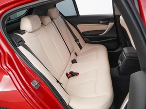 Хетчбэк BMW 1 серия 2017 года, 1735444 рублей, Москва