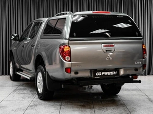 Пикап Mitsubishi L200 2015 года, 1229000 рублей, Тюмень