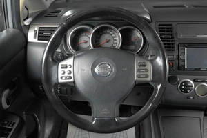Хетчбэк Nissan Tiida 2007 года, 719000 рублей, Тюмень