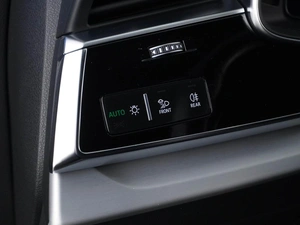 Внедорожник Audi Q7 2020 года, 5843444 рублей, Москва