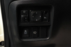 Внедорожник Nissan Juke 2011 года, 999000 рублей, Тюмень