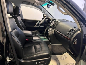 Внедорожник Toyota Land Cruiser 2012 года, 3749000 рублей, Красноярск