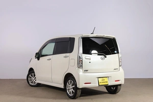 Минивэн Daihatsu Move 2013 года, 559000 рублей, Новосибирск