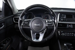 Седан Kia Optima 2019 года, 1299000 рублей, Пермь